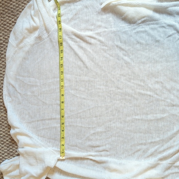 Banana Republic Long White Knit Cardigan - Picture 6 of 8